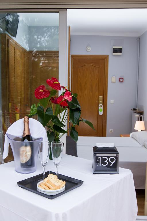 Hotel 139 Castelldefels Szoba fotó